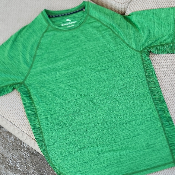 Tommy Bahama, Islandzone Men's Small Shirt - Picture 1 of 5